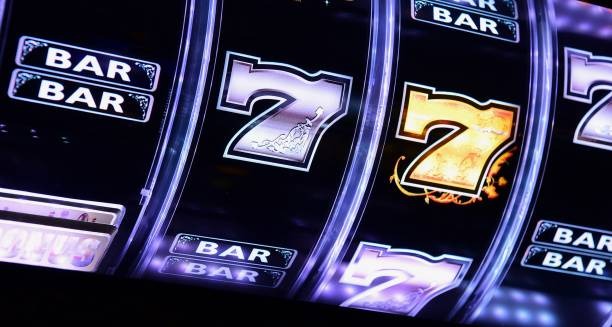 Singapore Pools-style live draw on gelar toto showing number selection interface and real-time balance updates